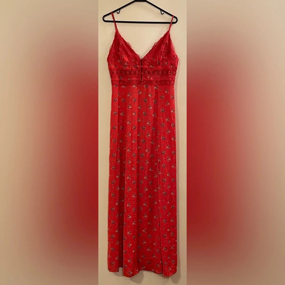 INTIMATELY by FREE PEOPLE Out and About Maxi Slip in Red Combo - Picture 5 of 10